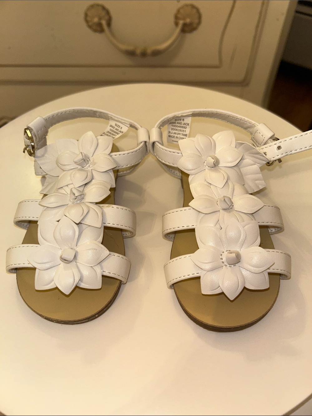 Janie and Jack White Floral Strap Sandals with Buckle